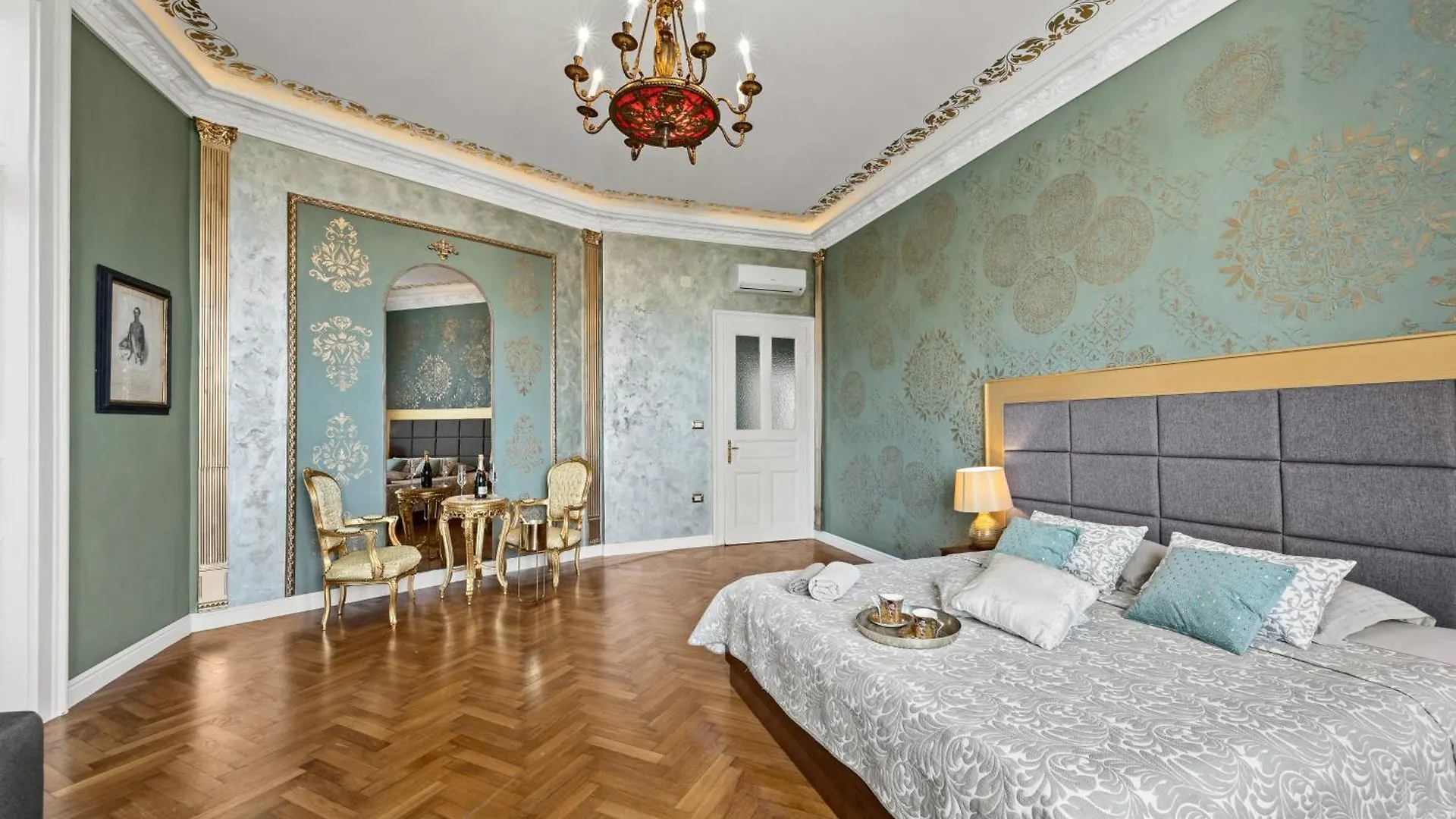 شقة Villa Muenz Luxurious Residence بولا