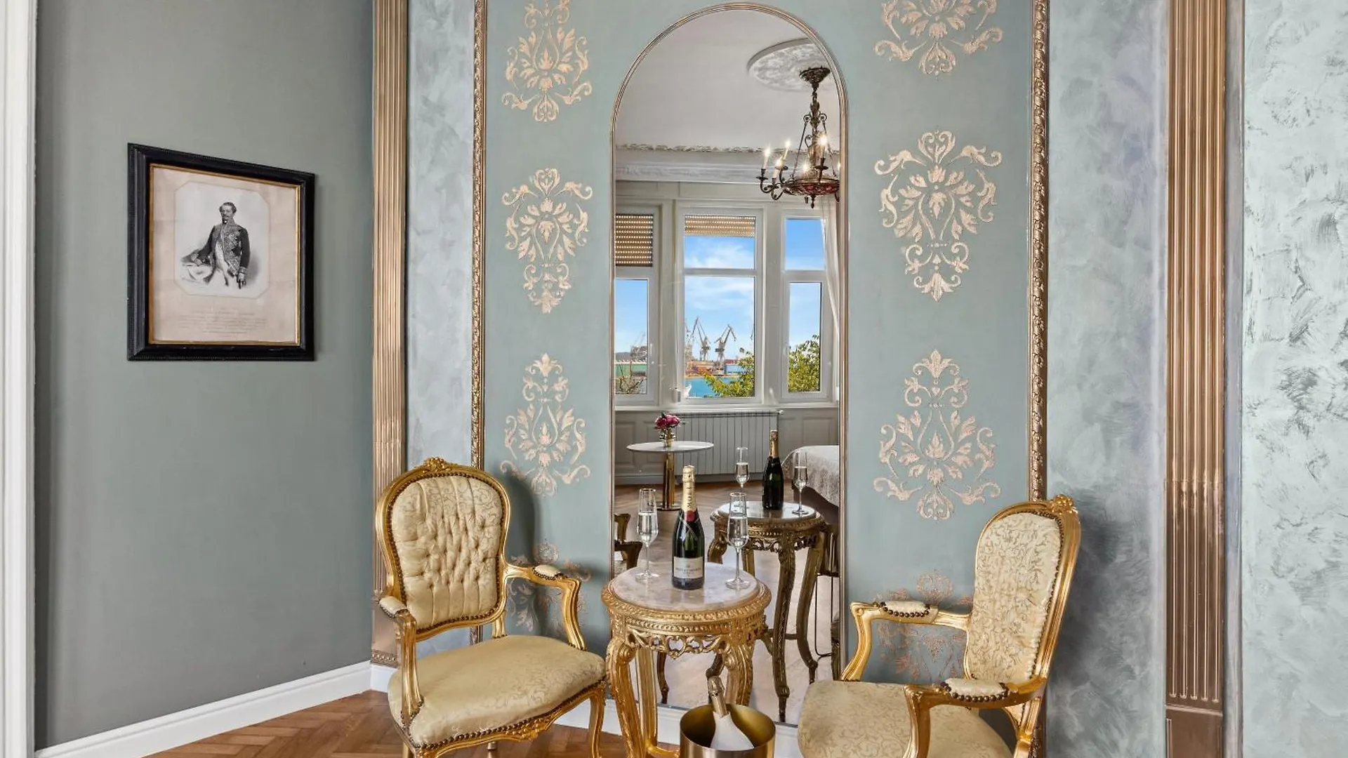 Villa Muenz Luxurious Residence بولا